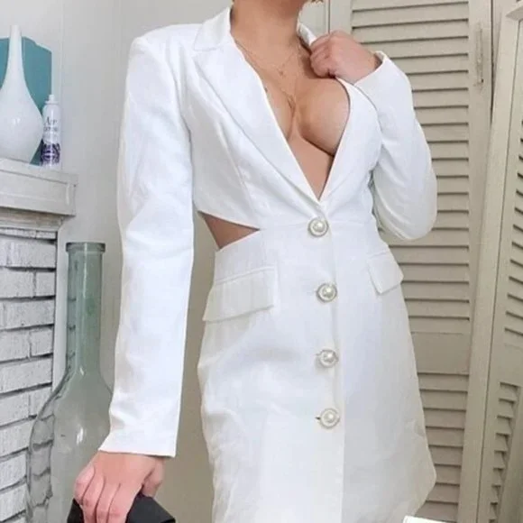 Button Up cut outs Blazer Dress - white - Picture 3 of 8